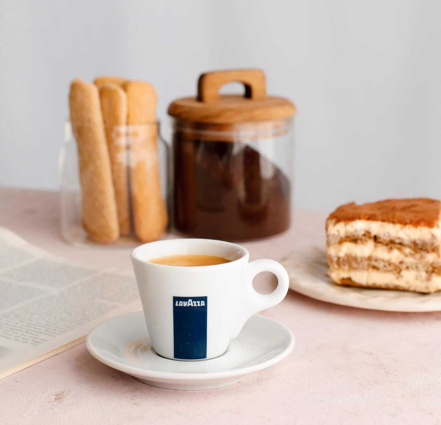 Lavazza Super Crema Whole Bean Coffee Blend, Light-Medium Espresso Roast, 2.2 Pound (Pack of 1) ,Premium Quality, Aromatic, Mild and Creamy - Best Coffee and Brew