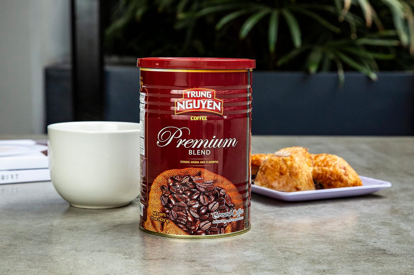 Trung Nguyen — Premium Blend — Roasted Ground Coffee Blend — Strong and Bold — Arabica & Robusta — Chocolate Flavor — Vietnamese Coffee 1 Can (15 Oz) - Best Coffee and Brew